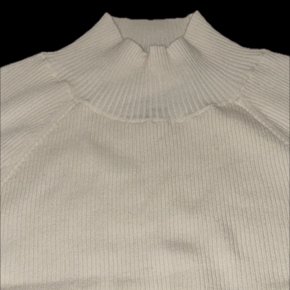 Derek Lam 10 Crosby Kassandra Rib-Knit Button-Cuff Sweater – Ivory – NWT - Picture 2 of 7